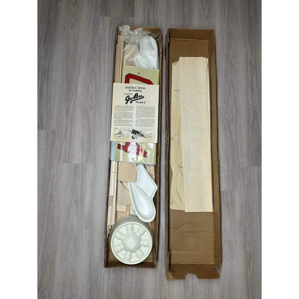 Vintage Coverite Gee Bee Model E Airplane Kit RC Balsa Unbuilt Rare Original Box